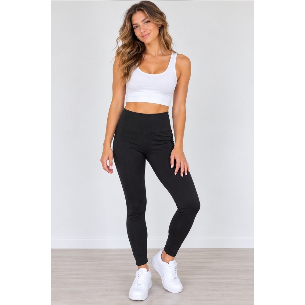 Lululemon Black Athletic Yoga Leggings_A100